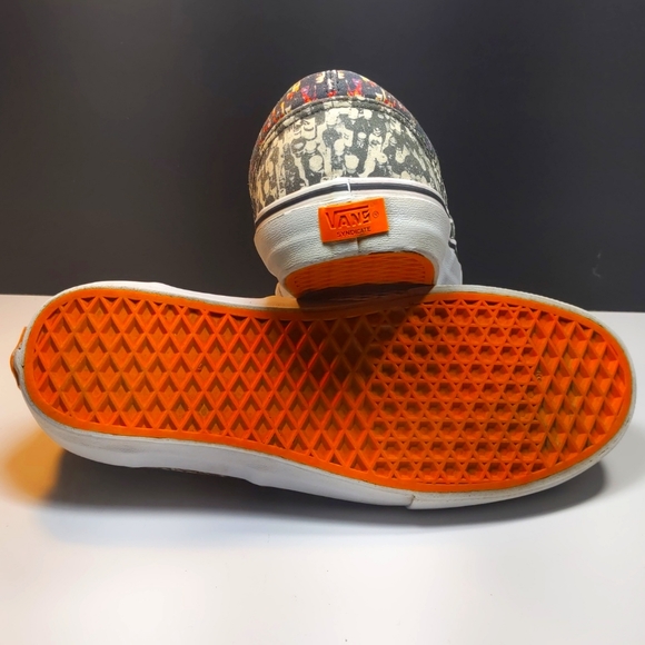 Vans Professional Skateboarding Sneakers - Picture 5 of 9